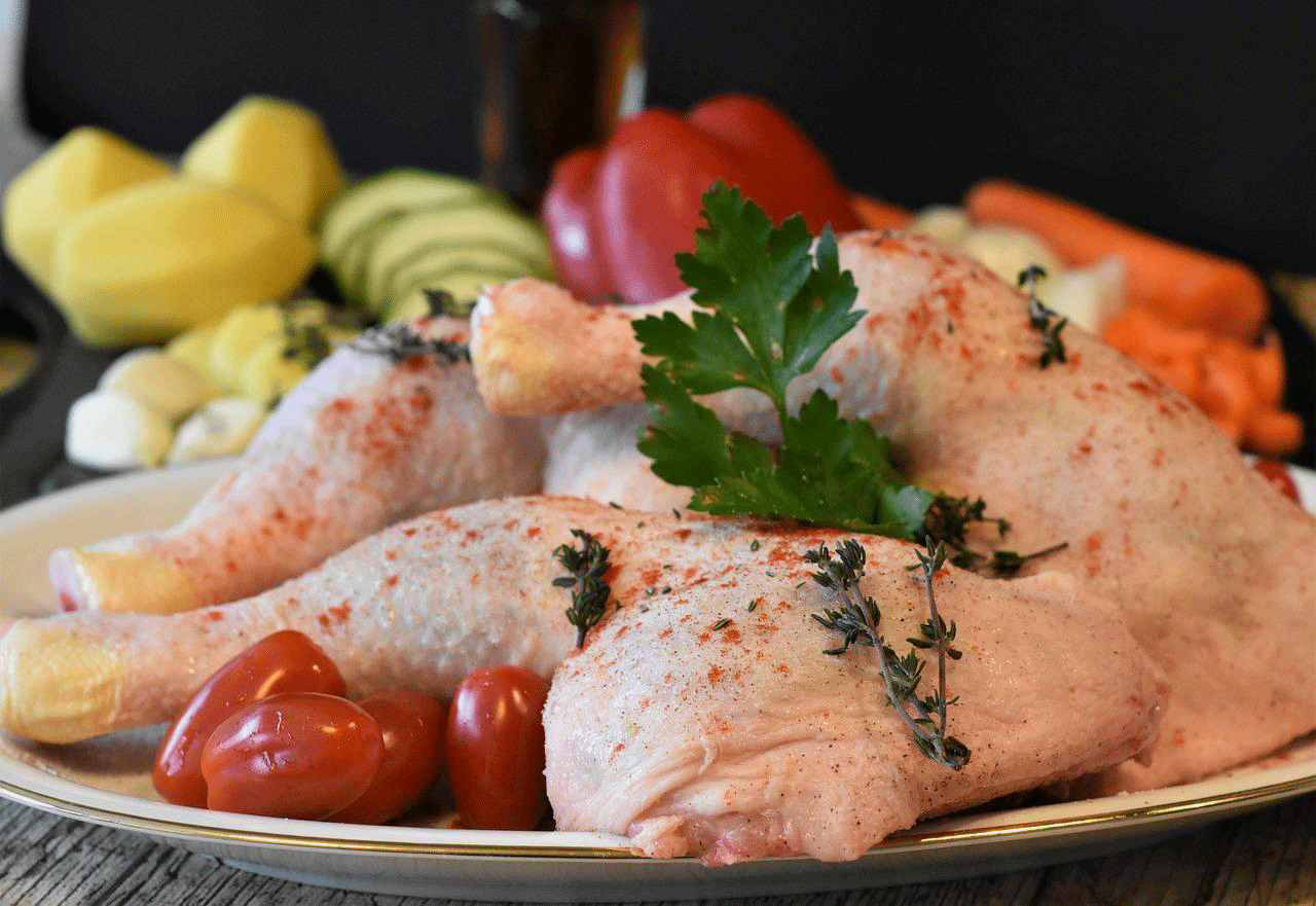 Köy Tavuğu Eti (1300-1500 Gr)